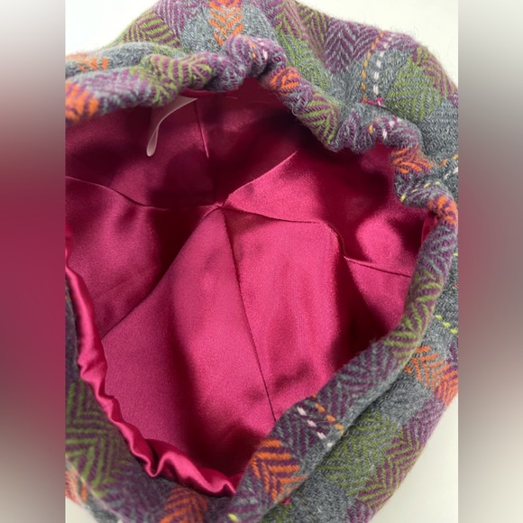 GYMBOREE: Infant Beret/Hat, Plaid, Size 12-24 months. - Picture 3 of 7